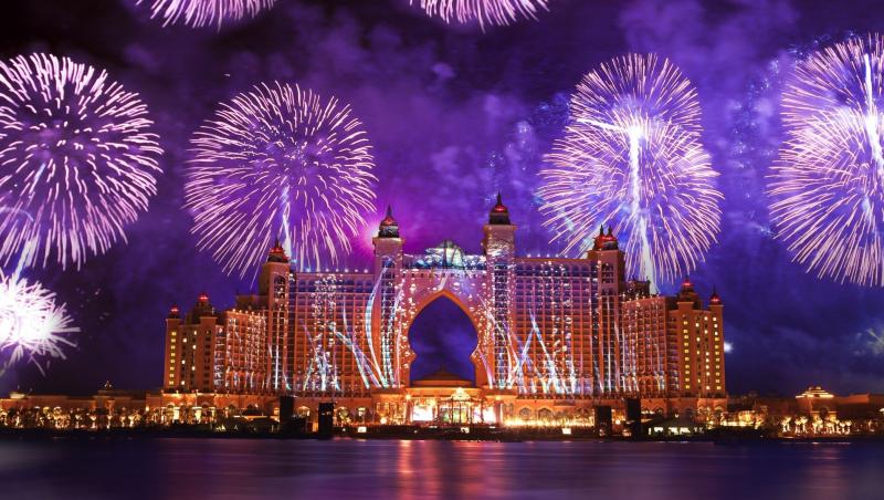 Ghinion de Anul Nou! Peste 100 de turişti români care urmau să petreacă Revelionul în Dubai au făcut cale întoarsă