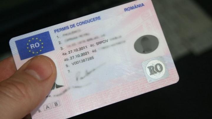 Tinerii pot avea permis de la 16 ani în România! Care sunt criteriile