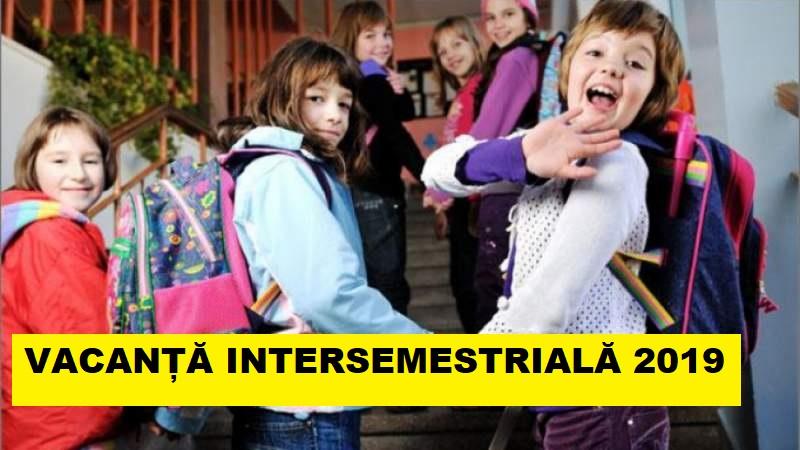 Vacanță intersemestrială 2019. Ce &icirc;i așteaptă pe elevi &icirc;n semestrul II. Calendar