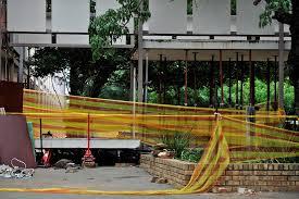 Tragedie la un liceu! Trei elevi au murit, iar alți 23 sunt răniți, după ce o pasarelă s-a prăbușit