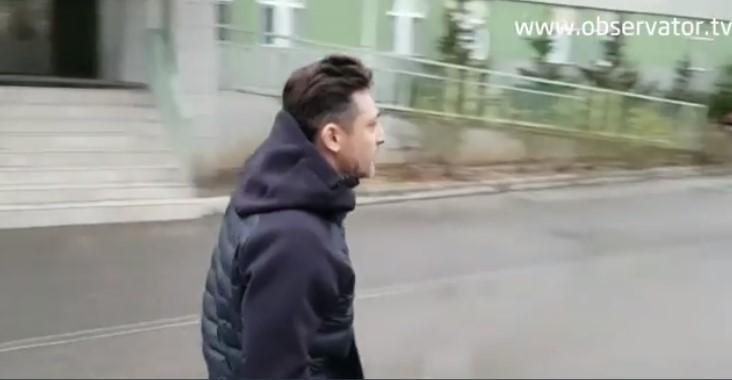 VIDEO. Mirel Rădoi a ajuns la spitalul &icirc;n care este internat fratele său, după ce ar fi &icirc;ncercat să se sinucidă! Informații noi despre starea lui Mihai Rădoi