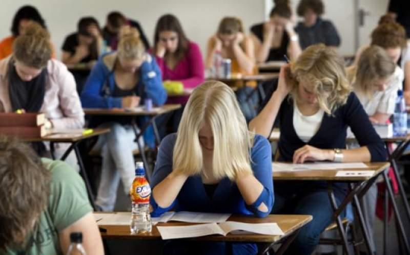 Anul școlar 2019-2020, mai lung! C&acirc;nd ar trebui să se &icirc;ntoarcă elevii la școală, după vacanța de vară