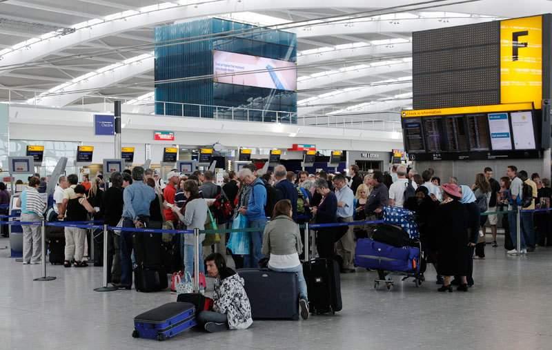 Ultimă oră! Decizii cruciale pentru toți rom&acirc;nii din Marea Britanie! Ce li se va &icirc;nt&acirc;mpla tuturor după Brexit