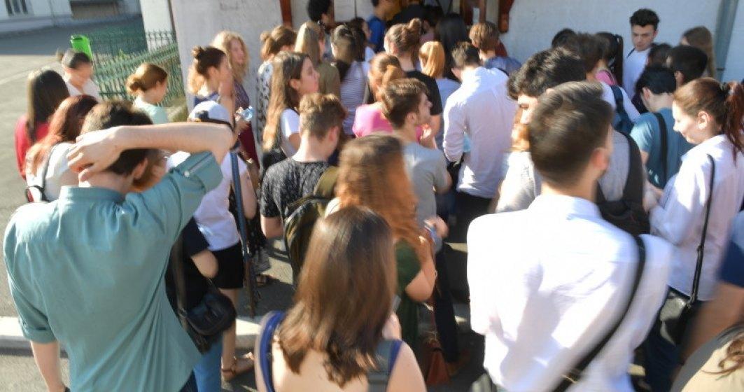 Vești excelente pentru mii de rom&acirc;ni! Vacanța de Paște și de 1 Mai, mai lungă cu o săptăm&acirc;nă! Iată &icirc;n ce condiții!