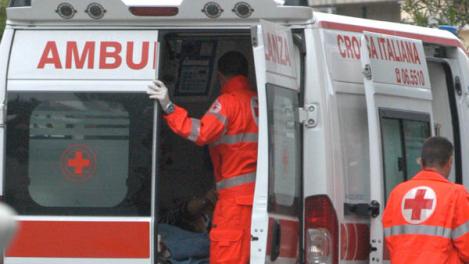 Un tânăr român a murit strivit de un tomberon în Italia! Cum a fost posibilă tragedia