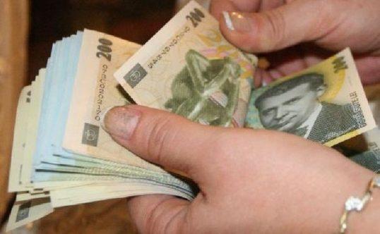 Amenzi de peste 800 de lei pentru șoferii din Rom&acirc;nia! Greșeala pentru care pot răm&acirc;ne și fără certificat de &icirc;nmatriculare