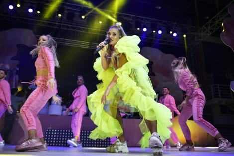 Show, nu vorbe dulci, la primul concert „Acadelia” din turneul național al Deliei