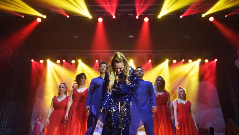 Show, nu vorbe dulci, la primul concert „Acadelia” din turneul național al Deliei