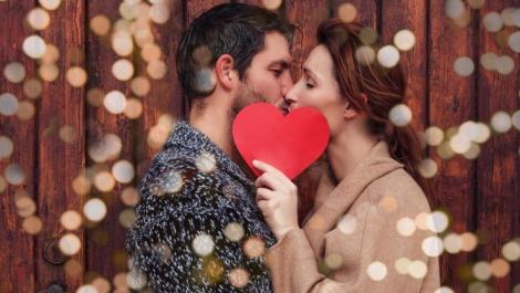 Valentine's Day 2019. Cele mai frumoase poezii pe care le poți dedica pe 14 februarie