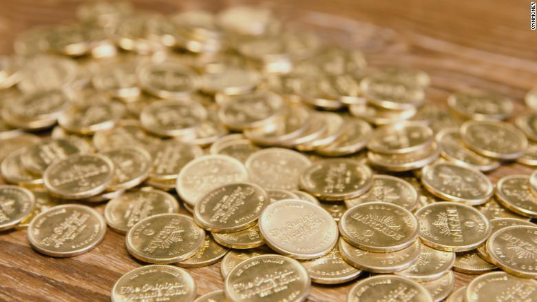 Cine este omul care a luat cu el &icirc;n morm&acirc;nt parola de milioane de euro