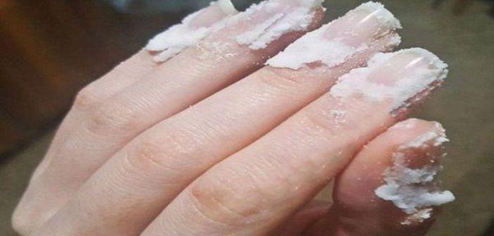 Ce se întâmplă dacă masezi unghiile cu bicarbonat de sodiu 2 săptămâni