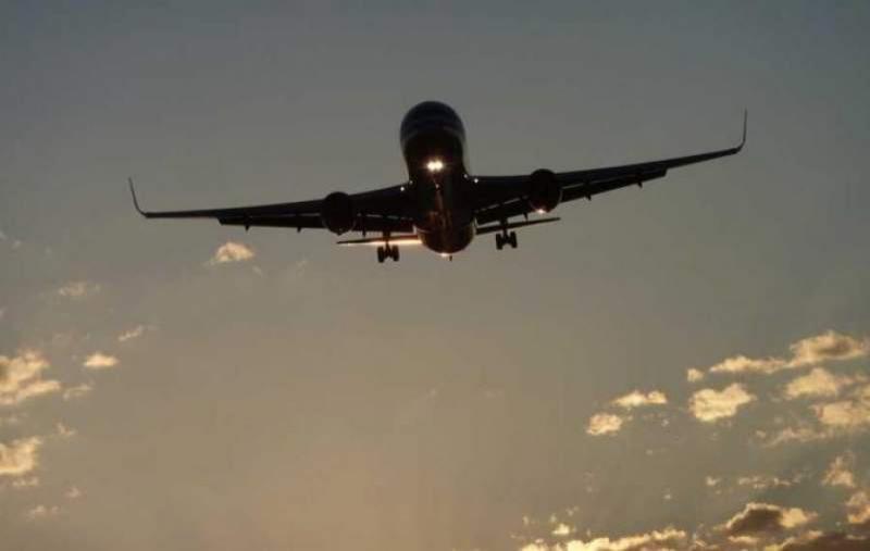 Amenințare cu bombă la bordul unui avion! Autoritățile, &icirc;n alertă