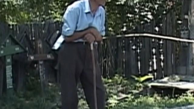 Un bătr&acirc;nel din Iași și-a pus capăt zilelor, de dorul soției moarte: "Nea Ion s-a dus după ea. O iubea ca pe ochii din cap"