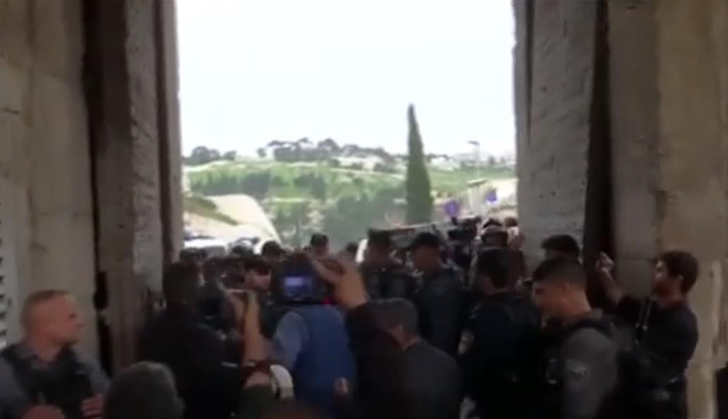 Momente de groază pentru credincioși, la Ierusalim! Ce a apărut pe Muntele Templului