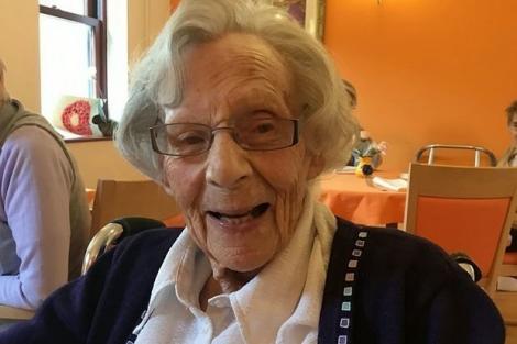 O femeie de 104 ani a dezvăluit la azil care este ultima ei dorință! Când s-a aflat, polițiștii au intervenit imediat – Foto
