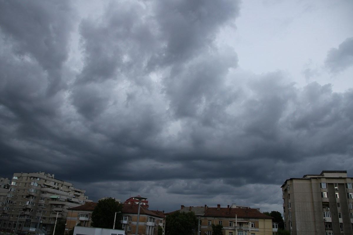 Vremea &icirc;n București 20 martie. Prognoza meteo anunță vreme &icirc;nchisă