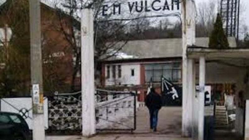 33 de ani de la tragedia din mina Vulcan! 17 persoane au murit pe loc în urma exploziei puternice, iar 17 copii au rămas orfani! Cum au încercat autoritățile să mușamalizeze accidentul