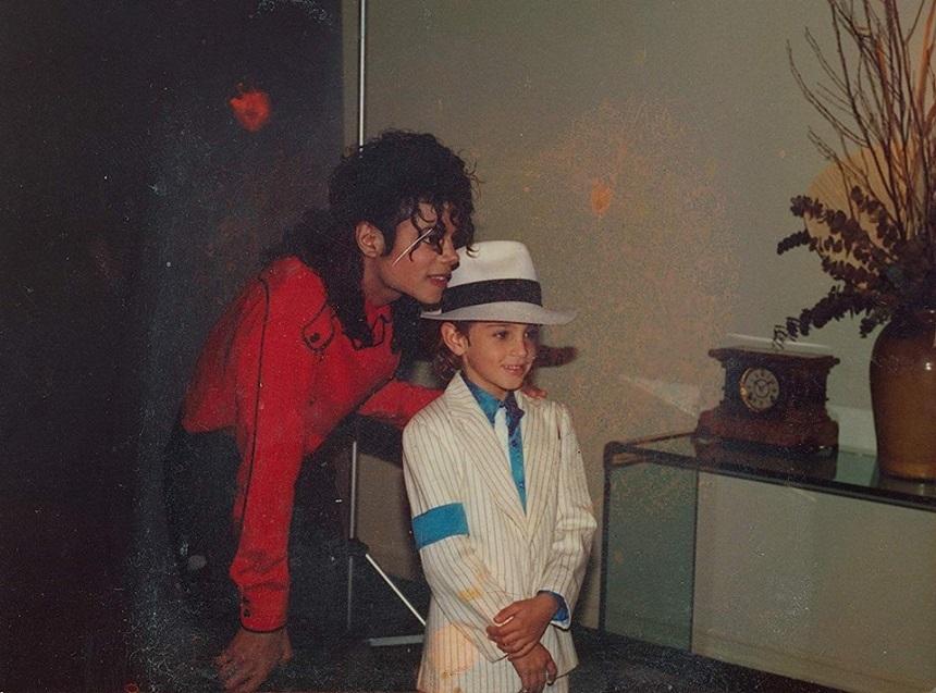 Regizorul &bdquo;Leaving Neverland&rdquo; vrea să realizeze o continuare a documentarului despre Michael Jackson
