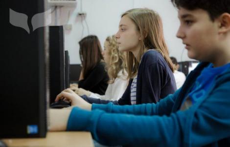 ”Euro 200” 2019. Bani de calculator pentru elevi și studenți. Când se depun cererile