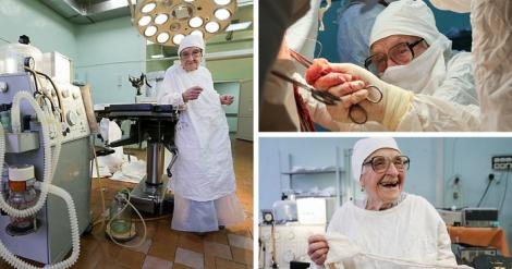 Ea este cea mai vârstnică femeie-chirurg din lume! La 91 de ani, femeia continuă să salveze vieți, realizând câte patru operații pe zi!