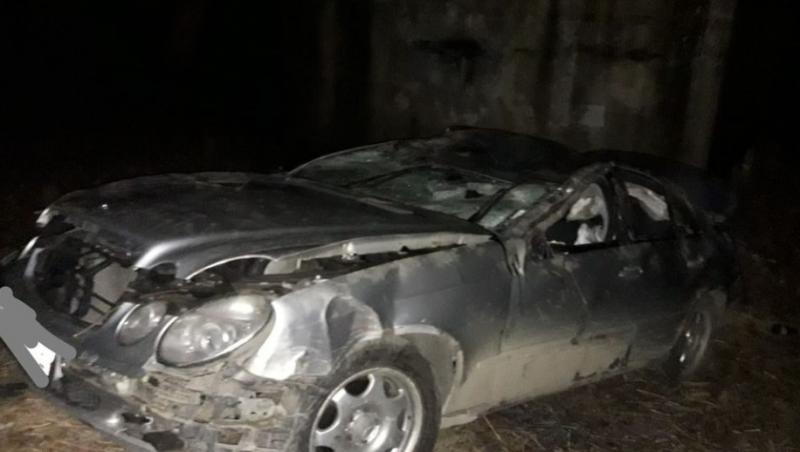Accident cumplit la Bistrița! Patru persoane au ajuns de urgență la spital după ce mașina a ieșit de pe carosabil (VIDEO)