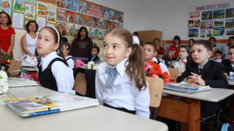 &Icirc;ncep &icirc;nscrierile &icirc;n &icirc;nvățăm&acirc;ntul primar! Programul pentru depunerea cererilor de către părinți