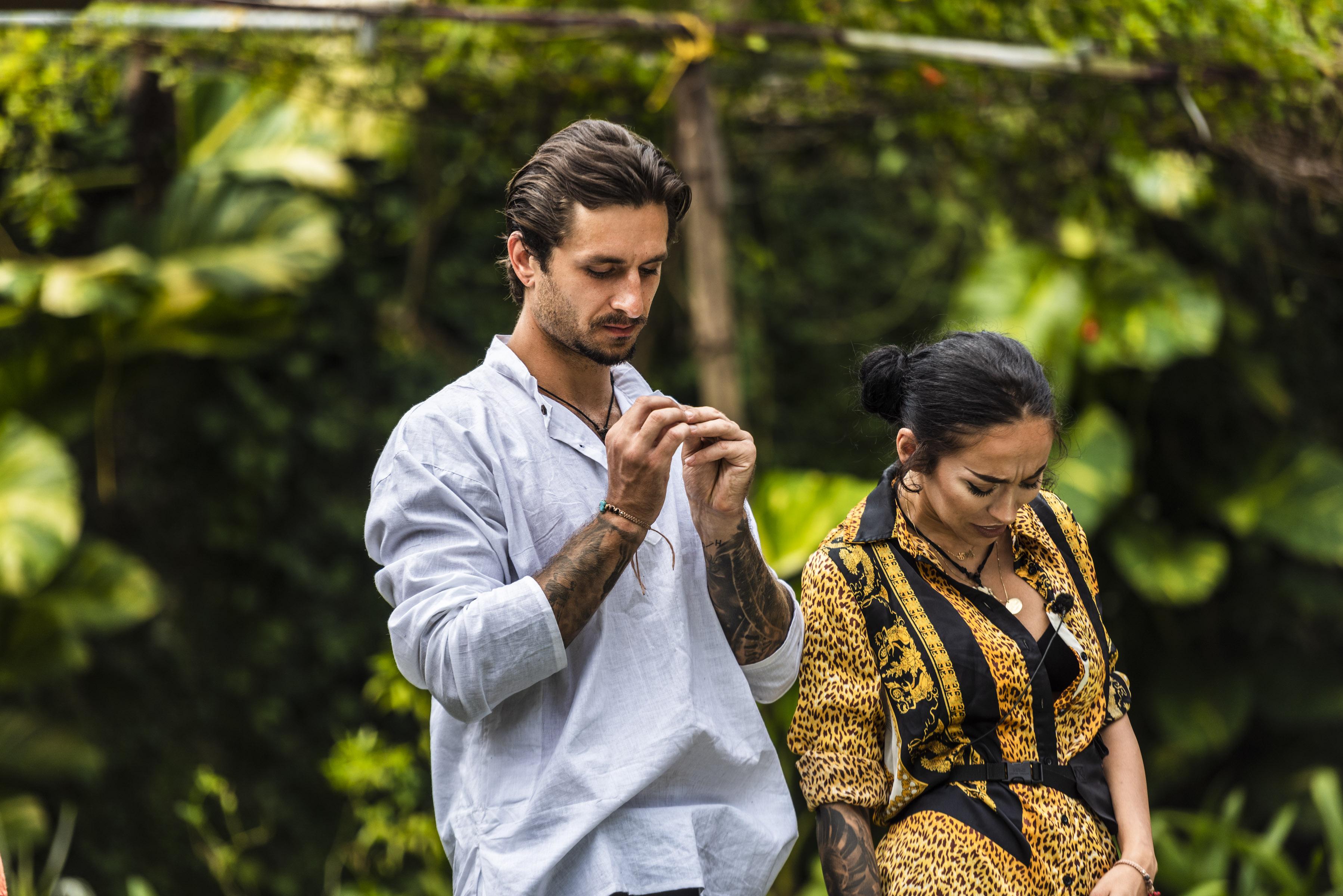 Ruby și Robert sunt căsătoriți!? Cei doi s-au dat de gol &icirc;n India: &rdquo;Ea este soția mea!&rdquo;