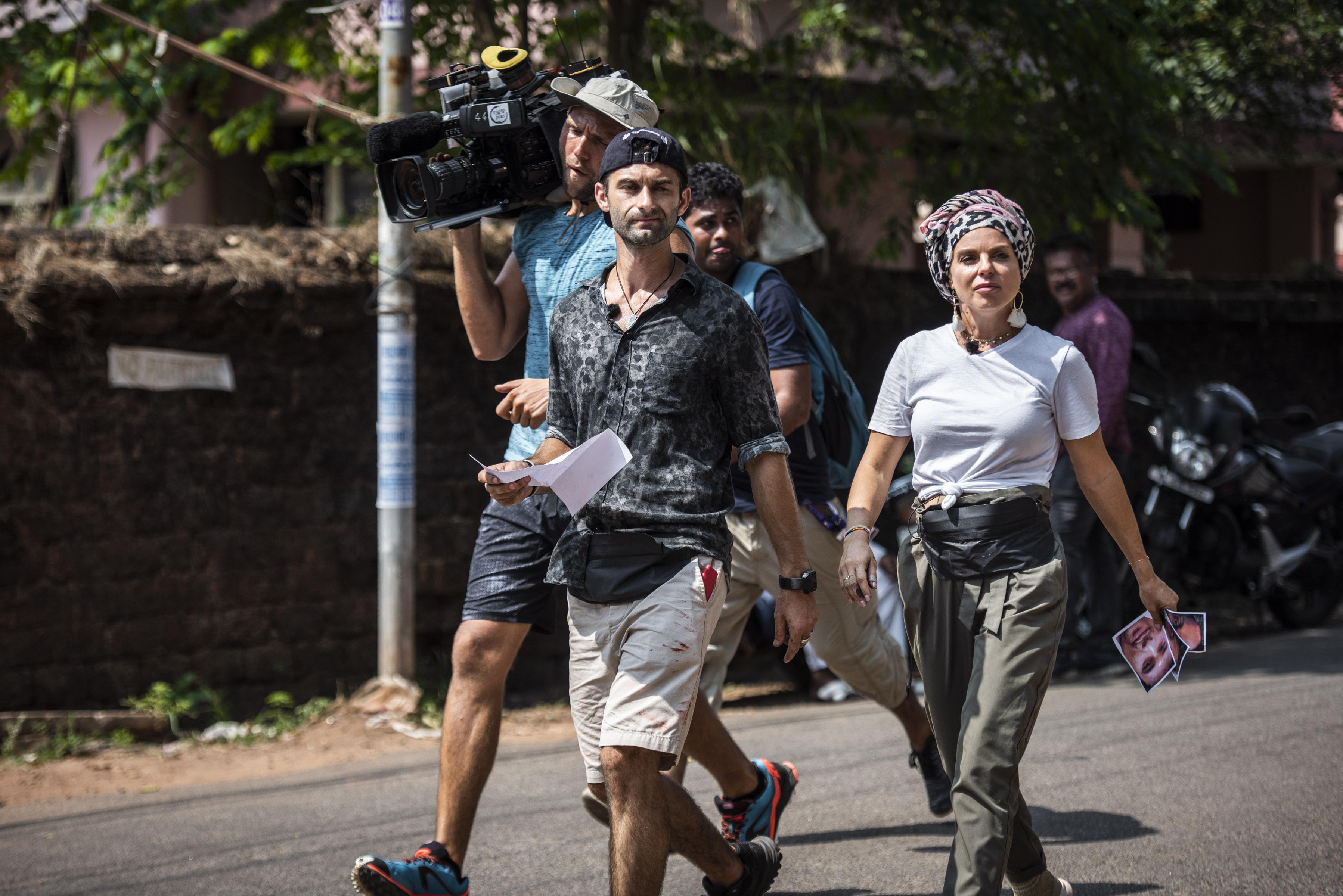 Jojo și Paul Ipate au urlat unul la altul &icirc;n mijlocul șoselei. Au cedat psihic și fizic: &rdquo;Gata, mergem acasă!&rdquo;