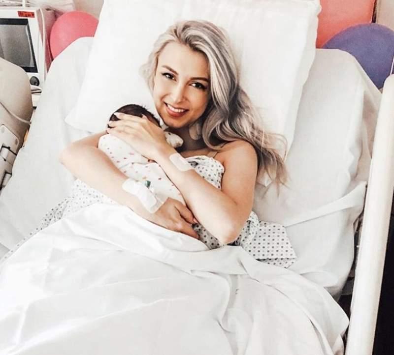 S-a aflat c&acirc;nd va fi externată Andreea Bălan! C&acirc;ntăreața a suferit un stop cardio-respirator &icirc;n timpul operației de cezariană