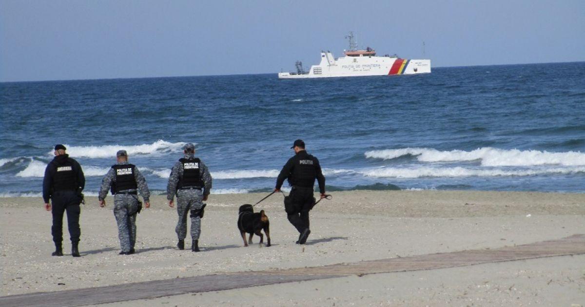 Un rom&acirc;n curios a &icirc;ntrebat public Ministerul Afacerilor de Interne c&acirc;t primește dacă găsesște un pachet de droguri pe litoralul Mării Negre. Răspunsul MAI a făcut senzație