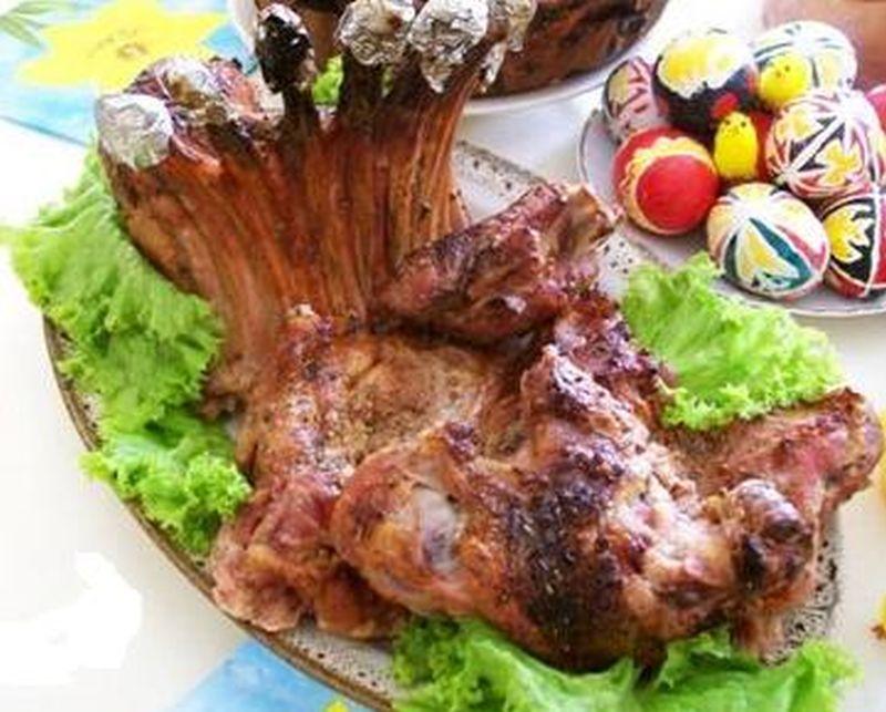 Paște 2019. La ce să fii atent c&acirc;nd alegi carnea și ouăle pentru masa de Paști