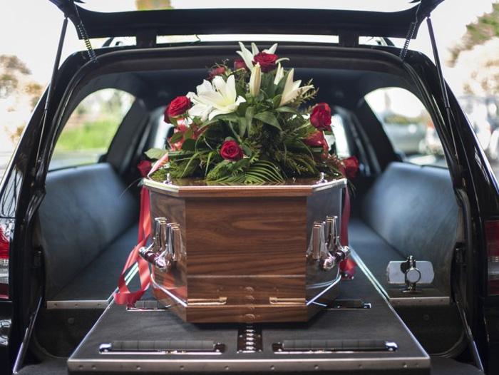 Statul rom&acirc;n ar putea deconta repatrierea rom&acirc;nilor decedaţi &icirc;n ţări din UE. Care sunt condițiile