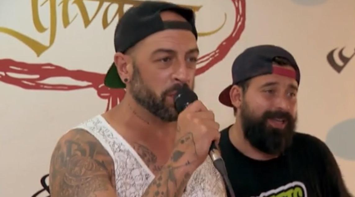 Concurenții de la &bdquo;Asia Express&rdquo; au pus m&acirc;na pe microfon și au făcut karaoke de zile mari! Tu puteai să c&acirc;nți  &bdquo;Mundian To Bach Ke&rdquo;?