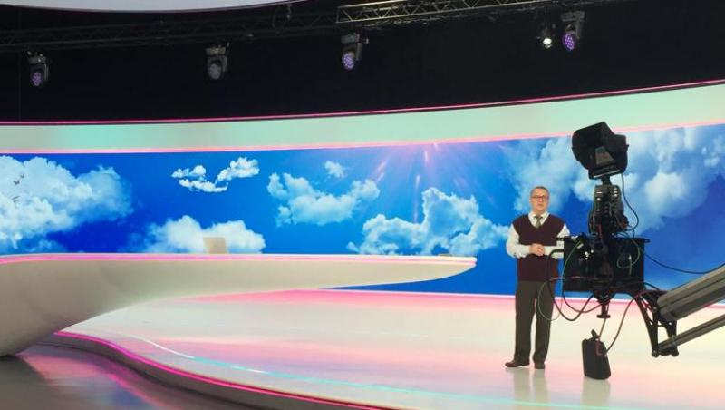 Marius Florea Vizante, alias Ducu, din serialul „Liber ca pasărea cerului”, prezintă Meteo, la Antena 1