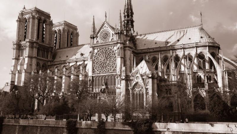 Catedrala Notre-Dame: Cum a salvat Quasimodo simbolul Parisului. Până ieri!...