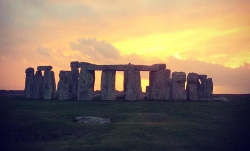 O analiză ADN a dezvăluit originea celor care au construit ansamblul Stonehenge
