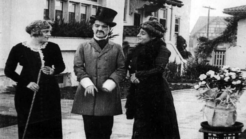 Românul Charlie Chaplin, 130 ani de legendă. A fost prieten cu Ana Aslan. I-au furat sicriul. Au numit un asteroid după el. Lucruri pe care nu le știai despre marele actor
