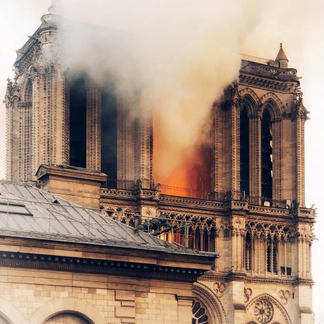 Lectia Notre Dame pentru Omenire. Catedrala va fi refăcută: Francezii au donat 750 de milioane de euro