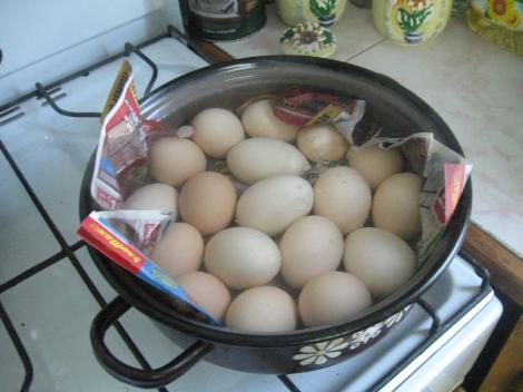 Când este bine să vopsim ouăle de Paște! Greșeala care multă lume o face an de an și este mare păcat!