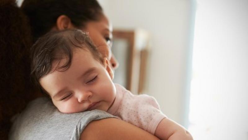 De ce mor bebelușii în somn! Greșeala pe care o fac toți părinții, fără să-și dea seama
