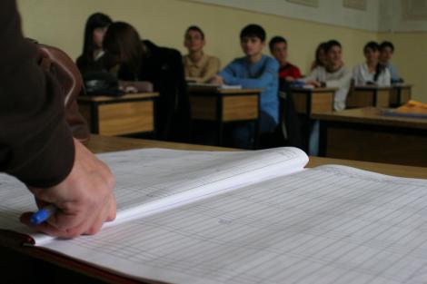 Elevii din România vor face cei mai mulți ani de școală din toată Europa. Cât durează învățământul obligatoriu în UE