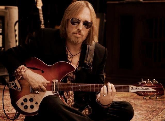 Văduva şi una dintre fiicele lui Tom Petty se judecă pentru controlul asupra averii muzicianului