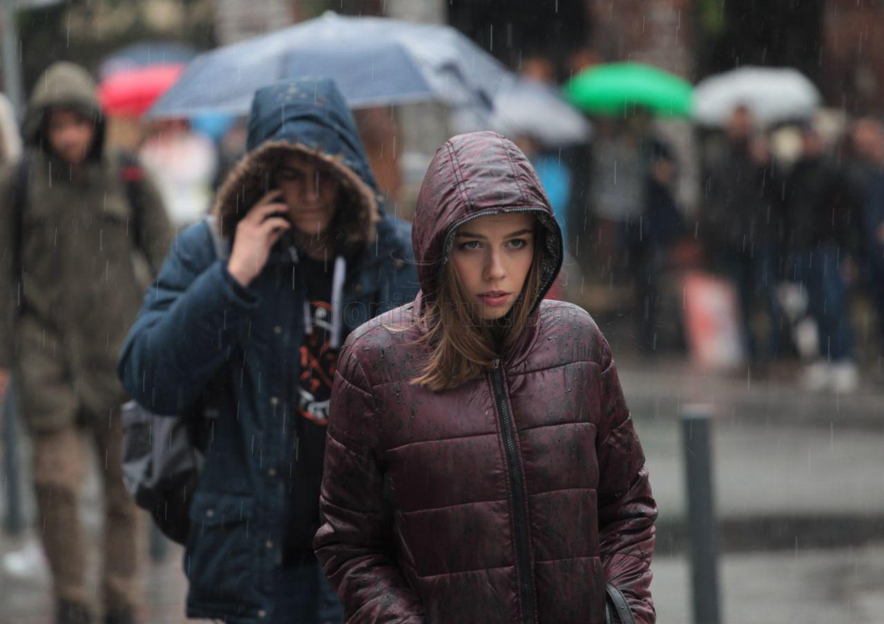 Vremea &icirc;n București 9 aprilie 2019. Vreme &icirc;nchisă, ploi și v&acirc;nt slab