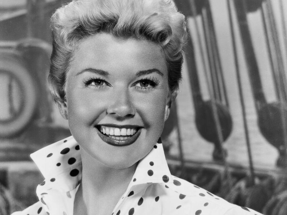 Este doliu la Hollywood! Doris Day, c&acirc;ntăreața cunoscută pentru melodia &bdquo;Que sera, sera&rdquo;, a murit la v&acirc;rsta de 97 de ani
