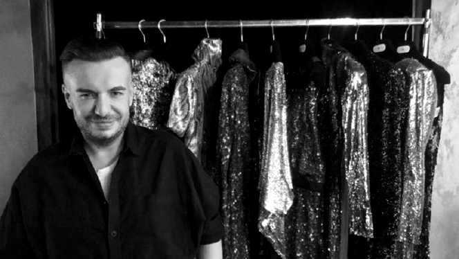 Filmări neștiute cu Răzvan Ciobanu. Regretatul creator de modă dezvăluit ce trebuia să facă!
