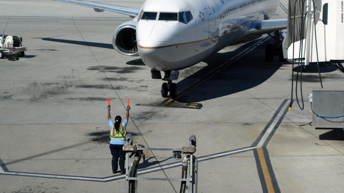 Ce se &icirc;nt&acirc;mplă cu avioanele &icirc;nainte să decoleze. Nimeni nu știa asta p&acirc;nă acum!