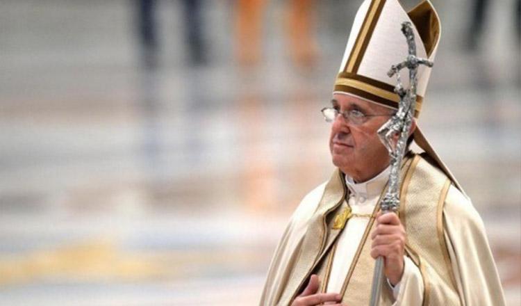 Papa Francisc, primul papă care face o vizită romilor din Rom&acirc;nia. Ce sfaturi le dă