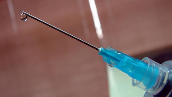 I-a injectat cu un presupus virus letal și le-a cerut o avere pentru antidot! Un rom&acirc;n, celebru &icirc;n SUA! C&acirc;ți ani de &icirc;nchisoare va face