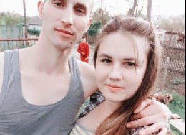 Doi tineri &icirc;ndrăgostiți au murit țin&acirc;ndu-se de m&acirc;nă, chiar &icirc;nainte de nuntă! Ei urmau să se căsătorească &icirc;n august&nbsp;
