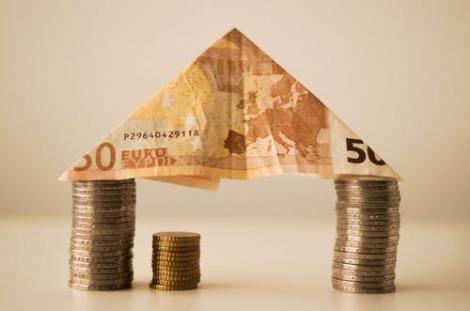 Curs valutar euro 23 mai 2019 la casele de schimb. Cât este azi valoarea euro